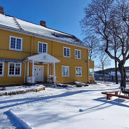 Granavolden Hotel & Gjaestgiveri Екстер'єр фото