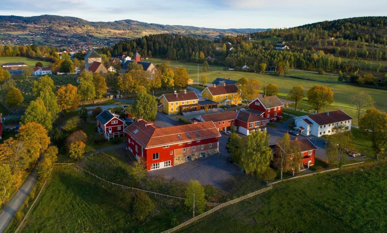 Granavolden Hotel & Gjaestgiveri Екстер'єр фото