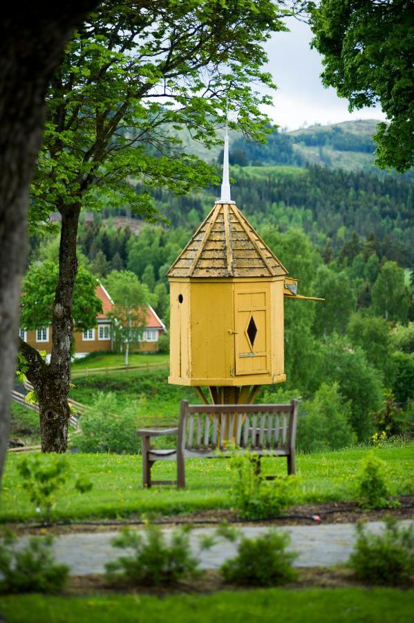 Granavolden Hotel & Gjaestgiveri Екстер'єр фото