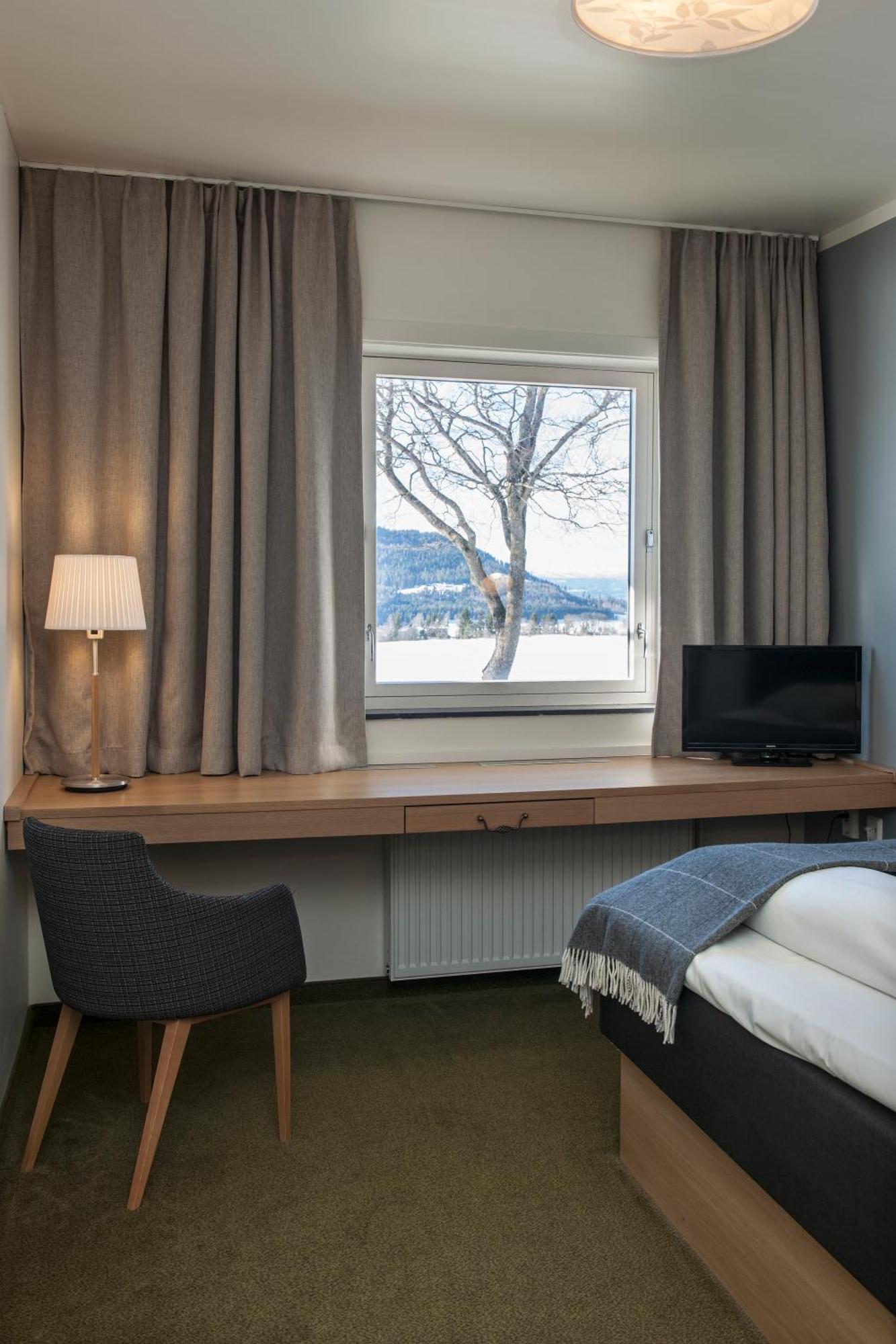 Granavolden Hotel & Gjaestgiveri Екстер'єр фото